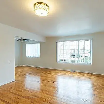 North Shore Apartments